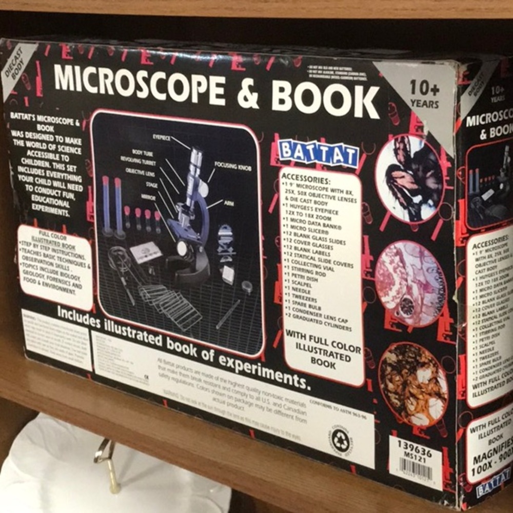 Child’s Microscope &Book - Picture 2 of 2